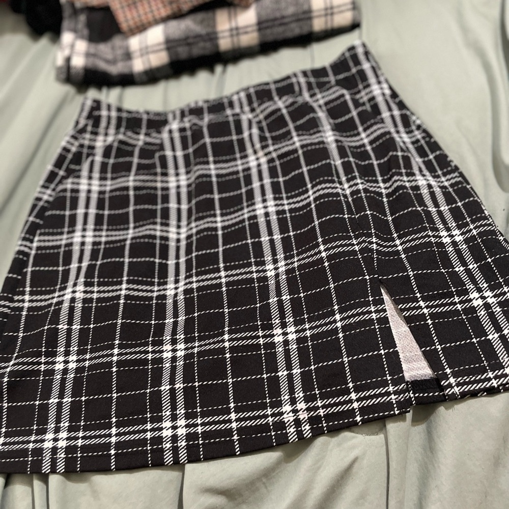 SHEIN Black and White Checkered Mini Skirt